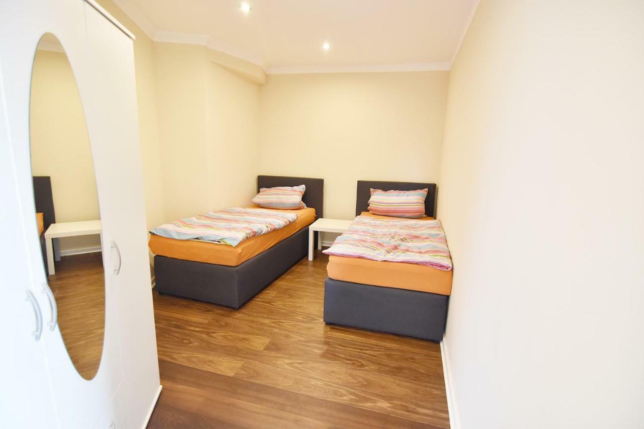 Appartement Dorya Am Ring à Cologne Extérieur photo